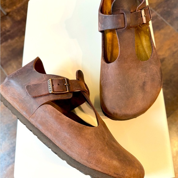 Birkenstock Shoes - Birkenstock Mary Jane clogs! Size 38 (7-7.5US). Soft Footbed, Made in Germany.